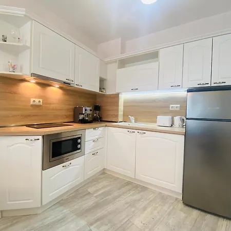 Apartament 1bd Ap In La Complex Private And Pool *