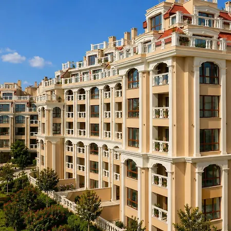 1bd Ap In La Complex Private And Pool Золоті Піски